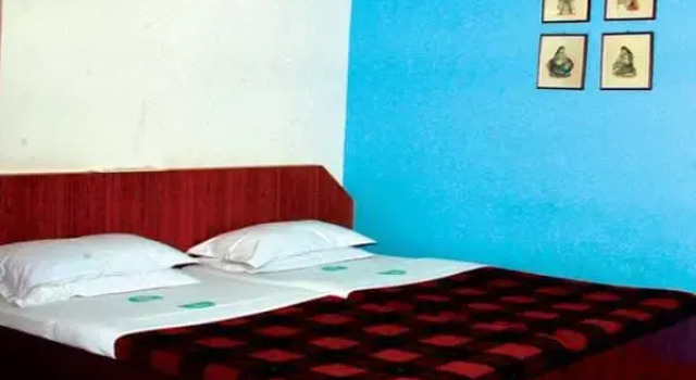 iROOMZ Sapthagiri Balla, Rezervovat Hotel Hotely v Andhra Pradesh s parkováním, Parkování