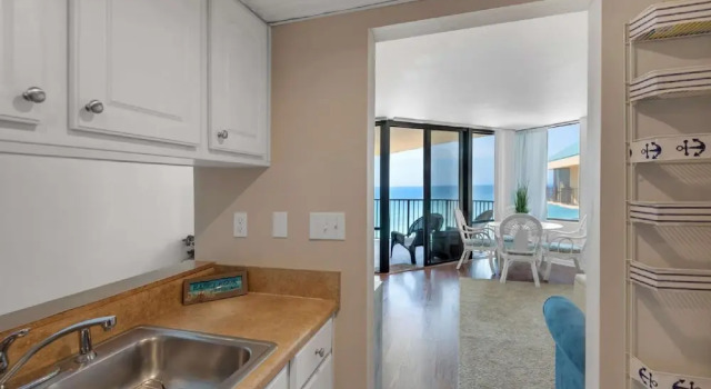 Апартаменты Sunbird Beach Resort 1 Bedroom Apartment