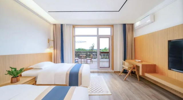 Двухместный номер Standard с видом на горы TOTOLO Winery Vacation Homestay