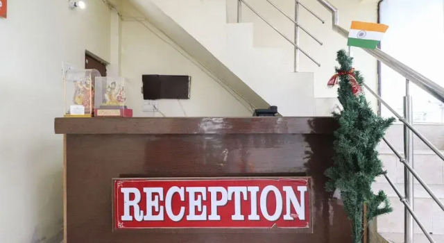 Silver Dew Resorts, Boek Hotel Dhanaulti Uttarakhand