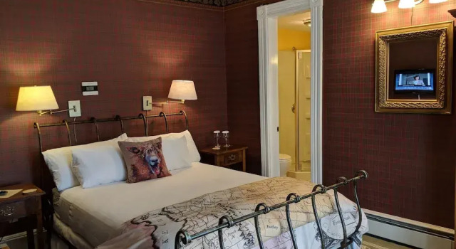 Номер Economy Heart of the Village Bed & Breakfast in Shelburne VT