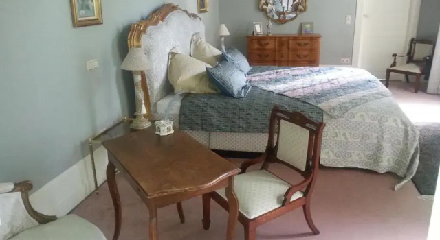 Номер Standard с видом на сад Château Mesny