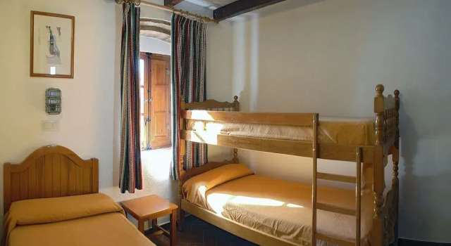 Albergue Inturjoven El Bosque, Забронировать Хостел Хостелы Sierra de Grazalema, Хостел