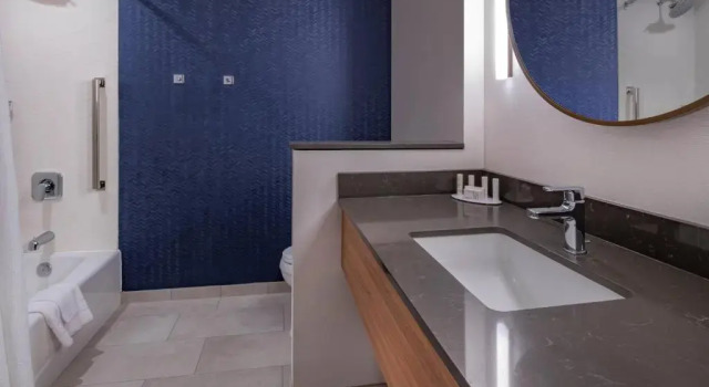 Четырёхместный номер Standard Fairfield Inn & Suites by Marriott Klamath Falls