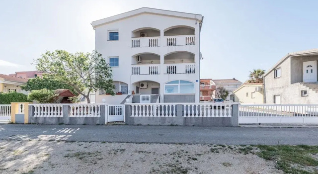 Apartments Pavic, Забронировать Апартаменты/квартира Вир Zadar Islands