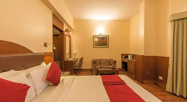 Номер Premium Bangalore Gate Hotel & Conferences