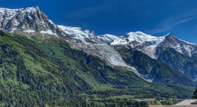 Peace and Love, Book Hotel Hoteller i Rhône-Alps med parkering, Parkering