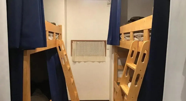 Кровать в общем номере (женский номер) Kakunodate Guest House Choux
