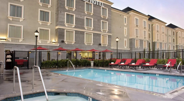Номер Standard Ayres Hotel Fountain Valley - Huntington Beach