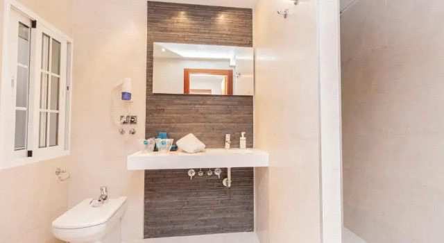 Habitación Premium Oh Nice Ulises Ceuta