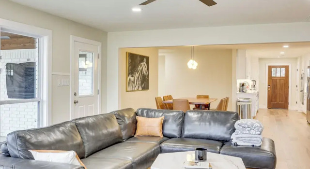 Grand Lakefront Home in Hot Springs w/ Boat Dock!