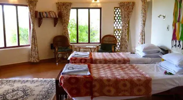 Cardamom House, Varaa Hotelli Hotellit Tamil Nadu uima-altaalla, Uima-allas