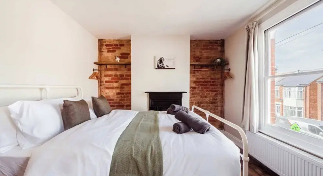 Host Stay Sherrington Road Abode, Забронировать Отель Отели Ипсвича с парковкой, рядом с Арка и дом Джин Инджелоу, Парковка