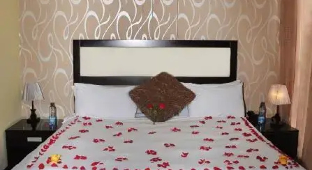 Suite Edna Addis Hotel