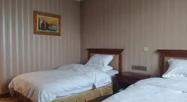 Люкс Tianbao Hotel