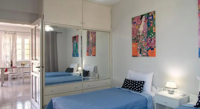 Lazaros Home 1