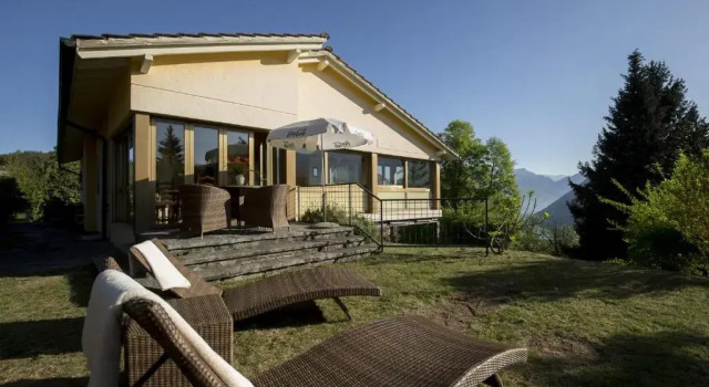 Апартаменты с видом на озеро Casa Calina