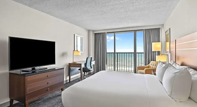 Двухместный номер Standard oceanfront DoubleTree by Hilton Atlantic Beach Oceanfront