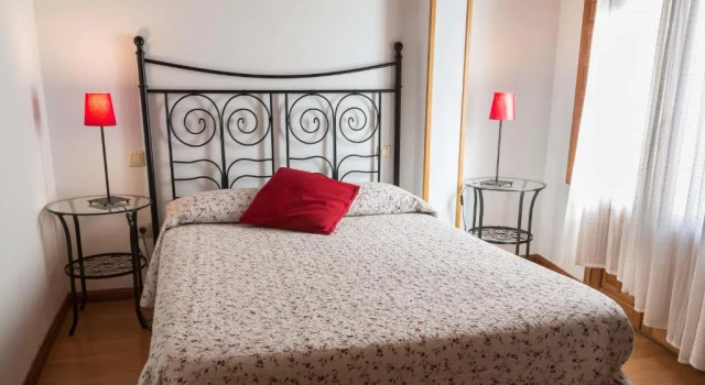 Casa de Gaitán, Забронировать Отель Отели Толедо с бассейном, рядом с Монастырь Св. Антония Падуанского, Бассейн