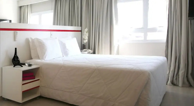 Двухместный номер Premium c 1 комнатой Ez Aclimação Hotel