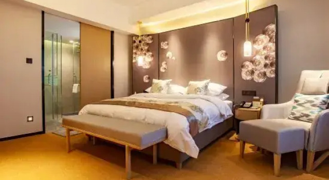 Люкс Business Huaxiang Hotel
