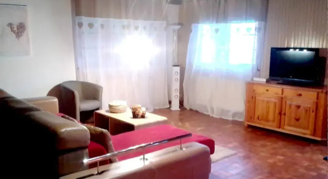 House With 3 Bedrooms in Fraize, With Wonderful Mountain View, Furnished Garden and Wifi, Забронировать Отель Отели Вогезы с парковкой, Парковка