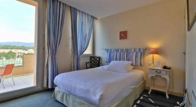Одноместный номер Standard Best Western Plus Sanary