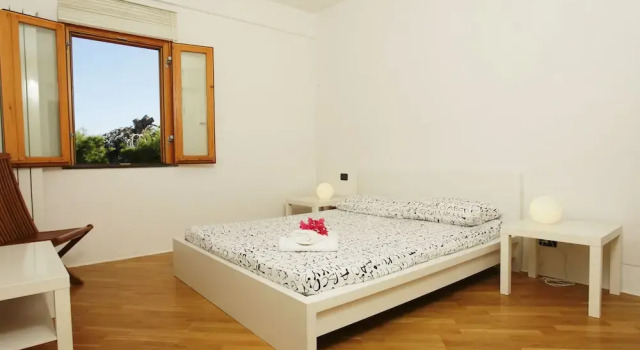 Villa Venere, 6 Bedrooms 5 Bathrooms, Private Pool and sea, Book Villa Hotels in Sicily with Parking, Parking