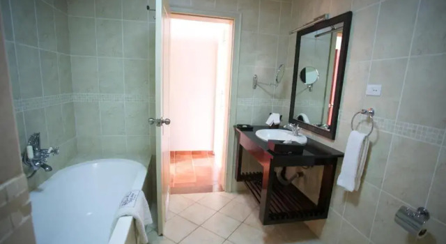 Люкс с видом на озеро Haile Resort Hawassa