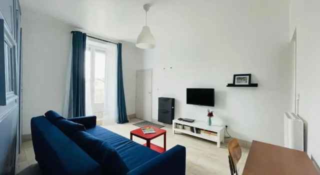 DnN - Modern chic 1BR # minutes to center Thiers # Wifi, free Netflix and Parking, Prenota Appartamento Hotel a Alvernia con parcheggio, Parcheggio