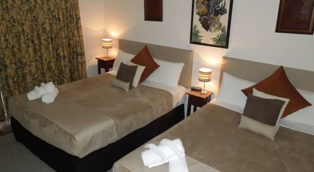 Cotton Tree Beach Motel, Prenota Motel Hotel a Queensland con parcheggio, Parcheggio