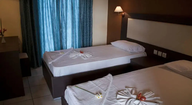 Dollas Hotel