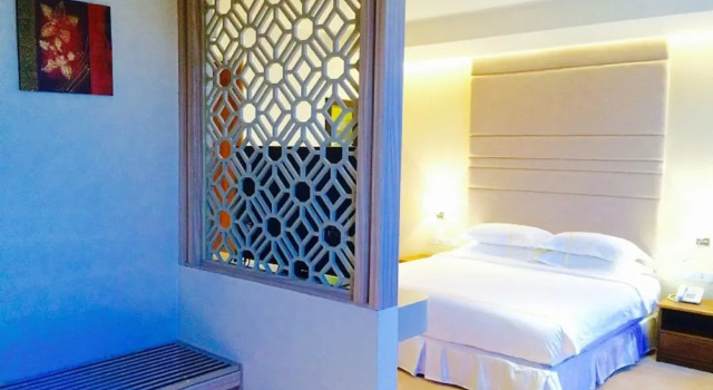 Номер Premier Jasmine Palace Hotel