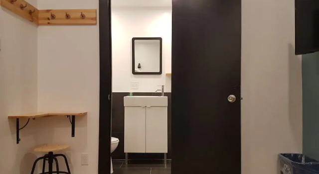 Трёхместный семейный номер Standard Auberge Saintlo Montréal Hostel