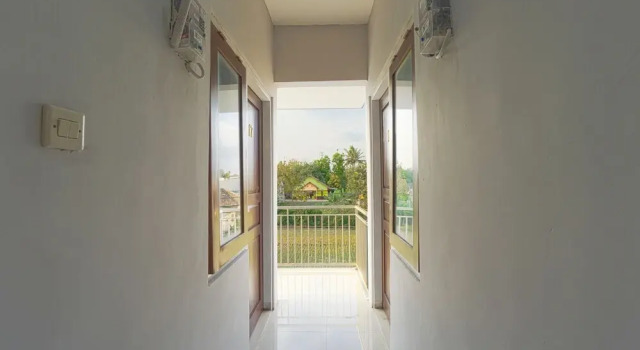 Juan Palace by OYO Rooms, Book Hotel Baturetno 