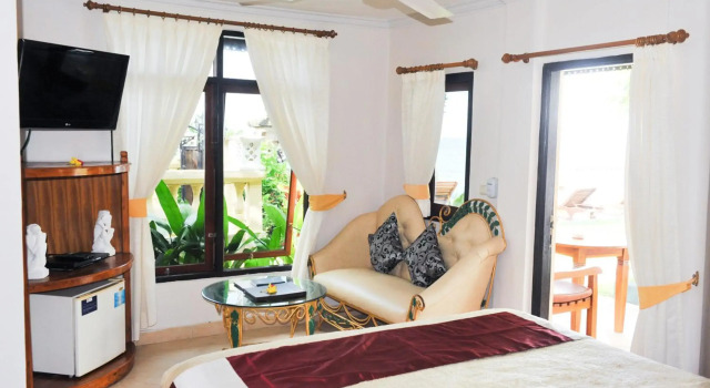 Bali Shangrila Beach Club, Rezervovat Vila Chaty v Bali, Chalupa