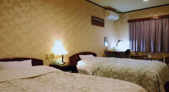 Business Hotel Saiki, Prenota Hotel Kurayoshi 