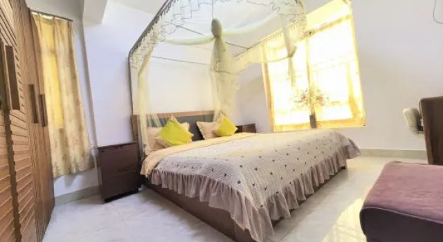 Семейный люкс с 2 комнатами Four Seasons Seaview Hotel Apartment (Rose Coast)