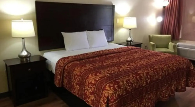 Havelock Inn & Suites