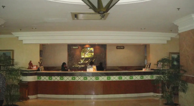 Hotel Mega Cikini, Book Hotel Menteng Jakarta