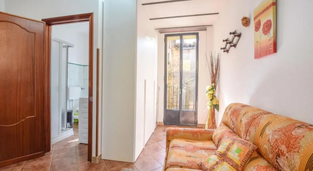 2 Bedroom Amazing Home In Tusa, Book Hotel Hotels in Sicily with Parking, Parking