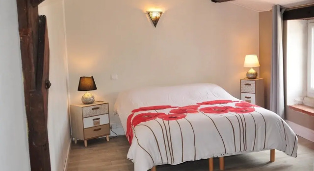 House with 4 Bedrooms in la Tremblade, with Pool Access, Enclosed Gard, Rezerwuj Hotel Hotele w Charente-Maritime z basenem, Basen