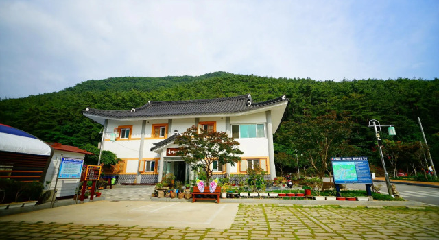 Buan Naesosa Camping Pension, Prenota Campeggio Campeggi e glamping a Jeollabuk-Do, Campeggio