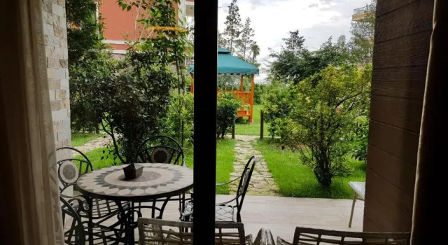 Апартаменты Luxury Oasis Apartment