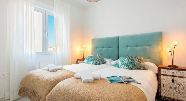 Апартаменты Spacious Apartment in Prime Location. Recogidas