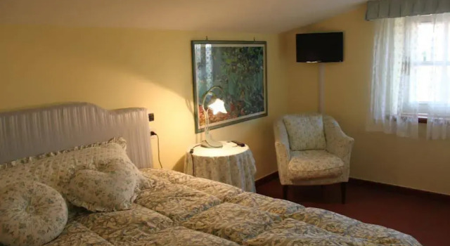 Anthos Casa Vacanze, Prenota Hotel Sant'Omero 