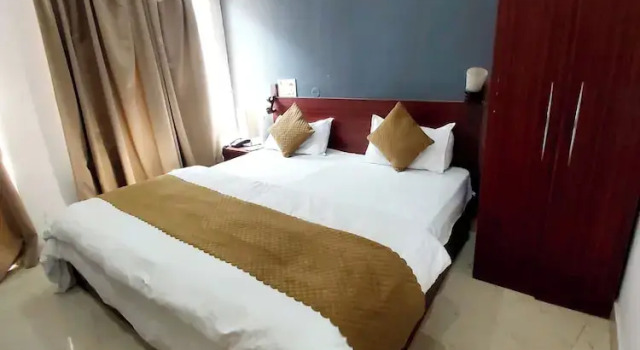 Номер Standard Hotel Shiv Palace