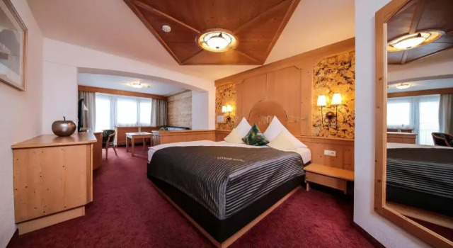 Номер Superior Hotel Tirol