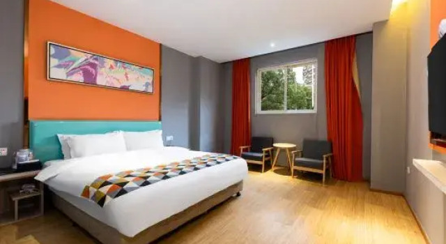 Люкс Yes Hotel