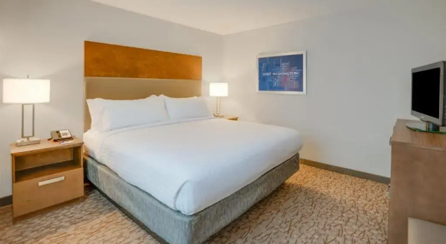 Номер Superior Holiday Inn Express & Suites Ft. Washington - Philadelphia by IHG